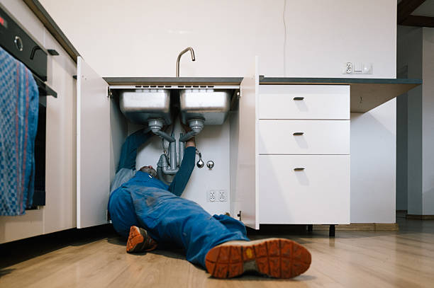 Professional Leak Detection technician working in Twin City, GA